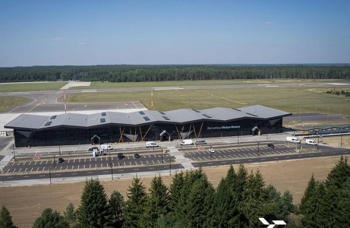 Port Lotniczy Olsztyn-Mazury na wakacje uruchamia specjalną linię autobusową.